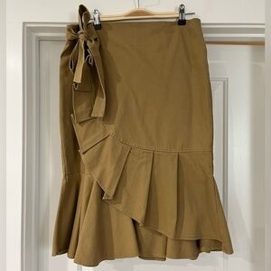 Who What Wear size 6 Faux Wrap Skirt EUC